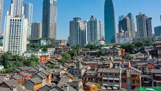 据重庆统一战线网消息,新任重庆市委常委卢红已任市委统战部部长,兼任